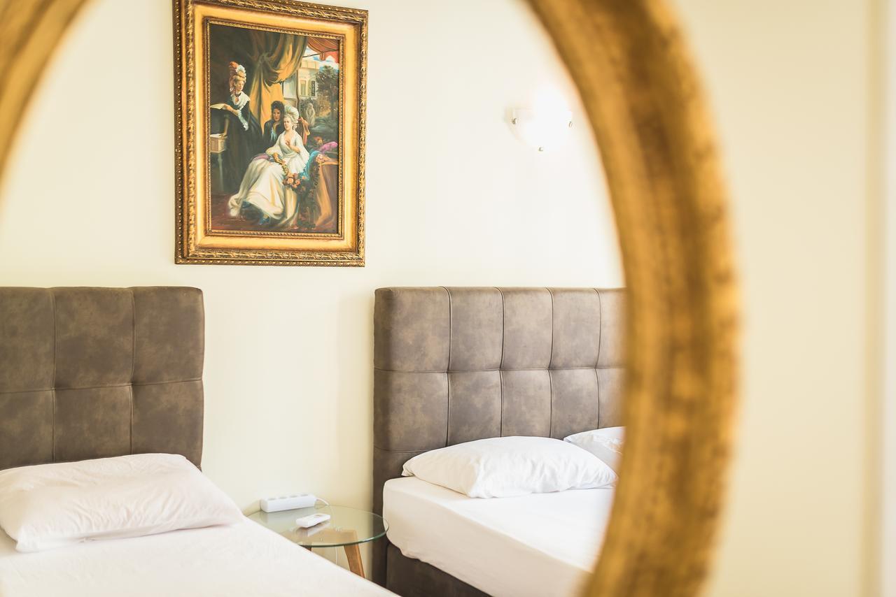 Victoria Queens Palace Apartments Athen Exterior foto