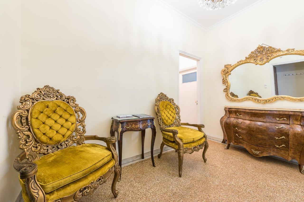 Victoria Queens Palace Apartments Athen Exterior foto